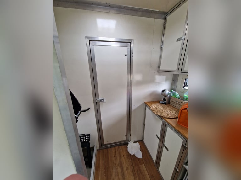 Mercedes-Benz 814 Dickenherr conversion, 2019, with 3 sleeping areas and solar system