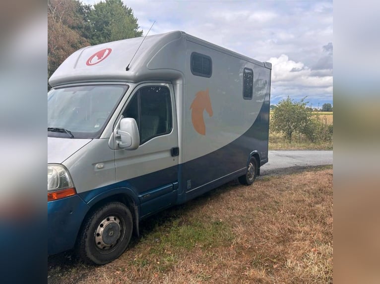 Renault Master II – Stallion Prospectus