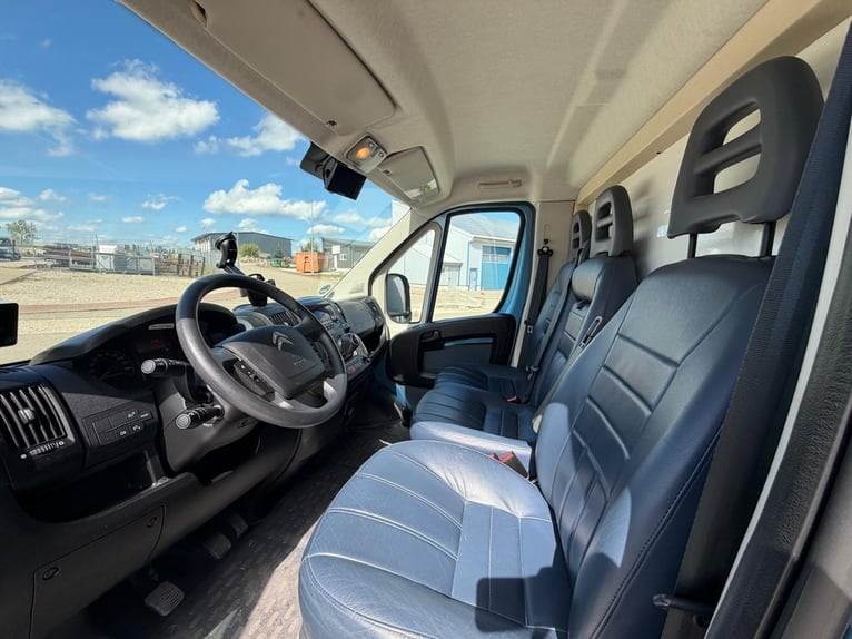 Horse Transporter Citroën Jumper, only 68,000 km, air conditioning, 163 HP, livestock transporter, s