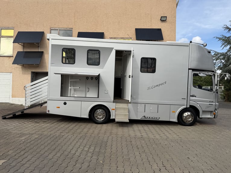 MB Atego 818 | Pop-Out Living Space | First Hand | Only 57,000 km | Parking Heater | Air Conditionin