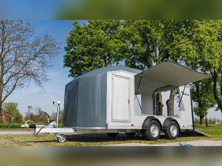 Debon Roadster 900 Box Trailer – 3,500 kg, Extra Large Capacity, Tandem Axle