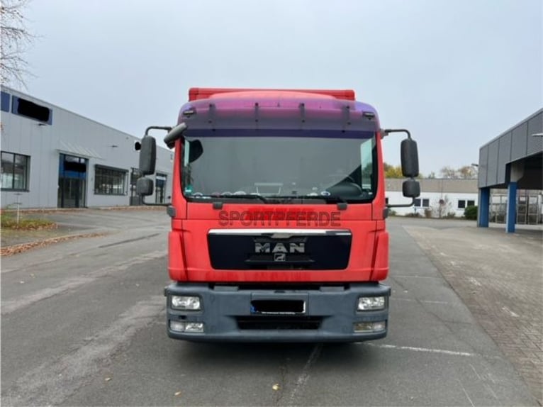 MAN TGL 12.220 für drei Pferde + zwei Kutschen inkl. Stallzelt 