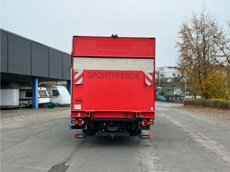 MAN TGL 12.220 für drei Pferde + zwei Kutschen inkl. Stallzelt 