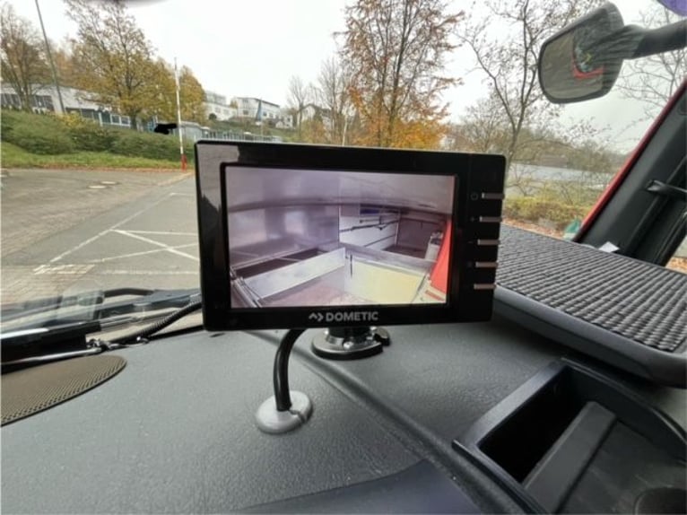MAN TGL 12.220 für drei Pferde + zwei Kutschen inkl. Stallzelt 