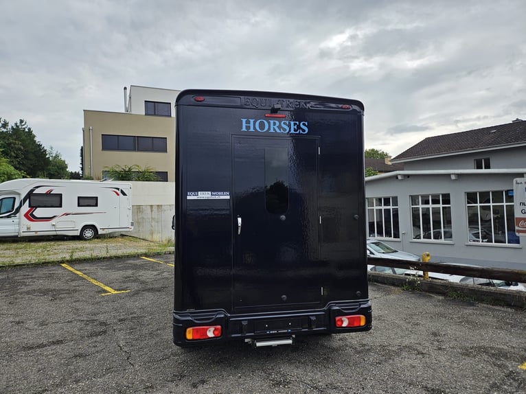 Peugeot Boxer 2.2 BlueHDi 165 Pro EQUI-TREK