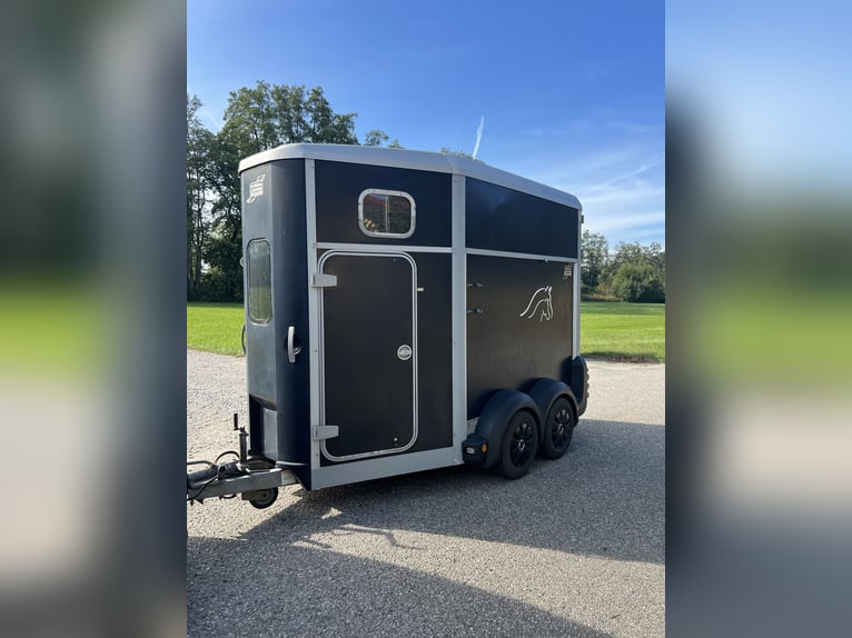 Pferdeanhänger Ifor Williams HB506