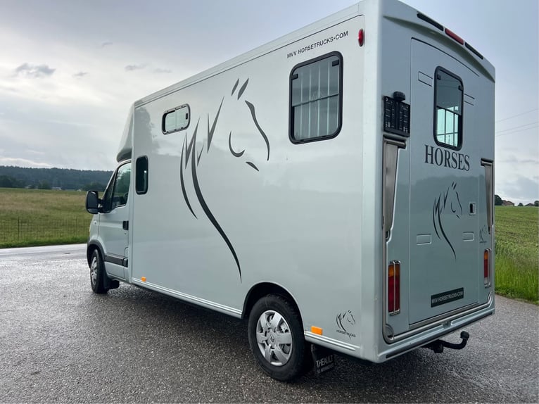 Theault Horsebox Original 