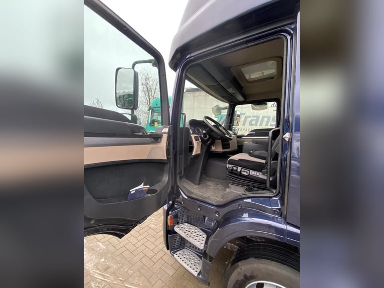 MAN 12.290 TGM, 290 HP, 14.2 tons, new bodywork
