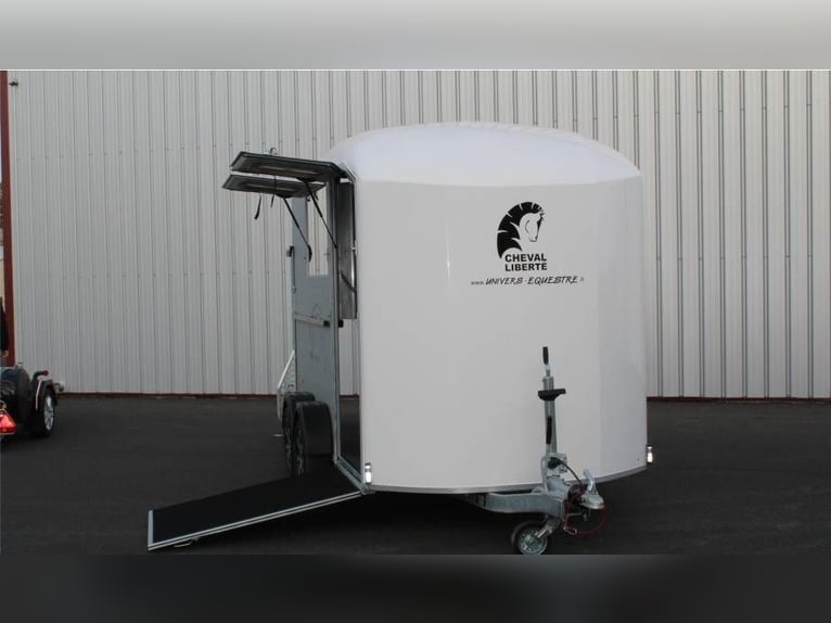 Van Duomax Cheval Liberte