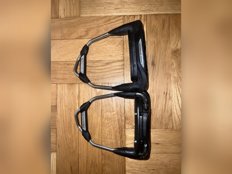 FREEJUMP AIR’S 0-30 RIDING STIRRUPS