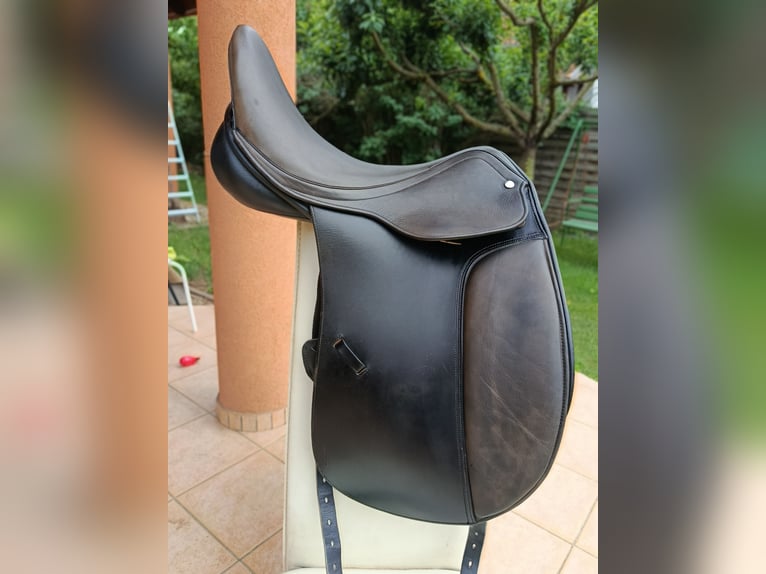 Jorge Canaves Celebration Dressage Saddle
