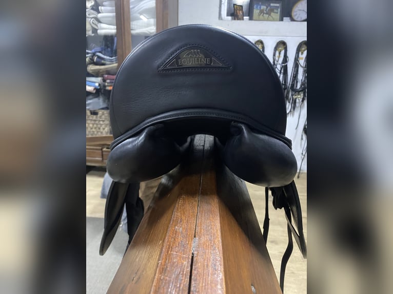 New! Equiline Dressage Saddle