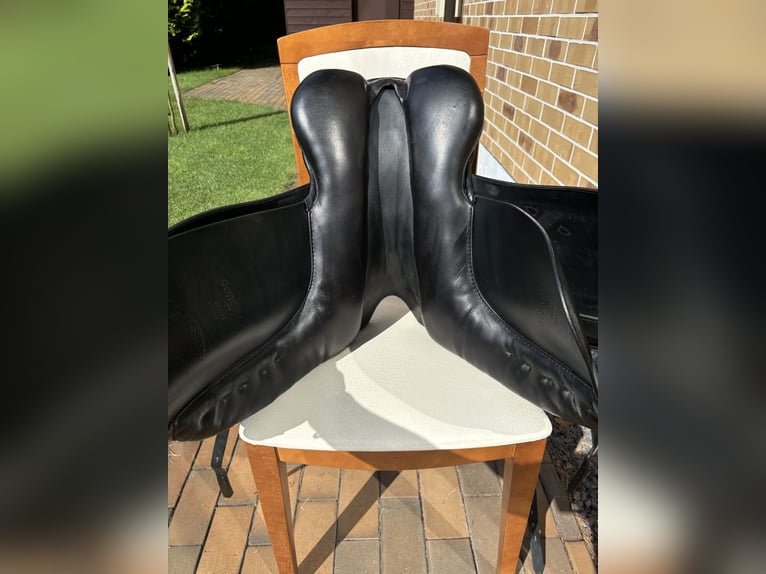 Passier dressage saddle, size 17