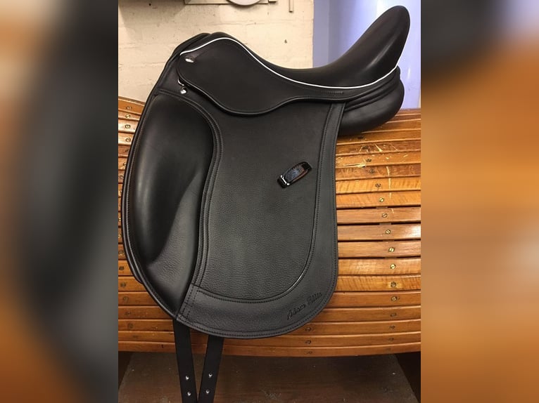 quality dressage saddles for your horses deliver nationwide delivery in just two days after order 
