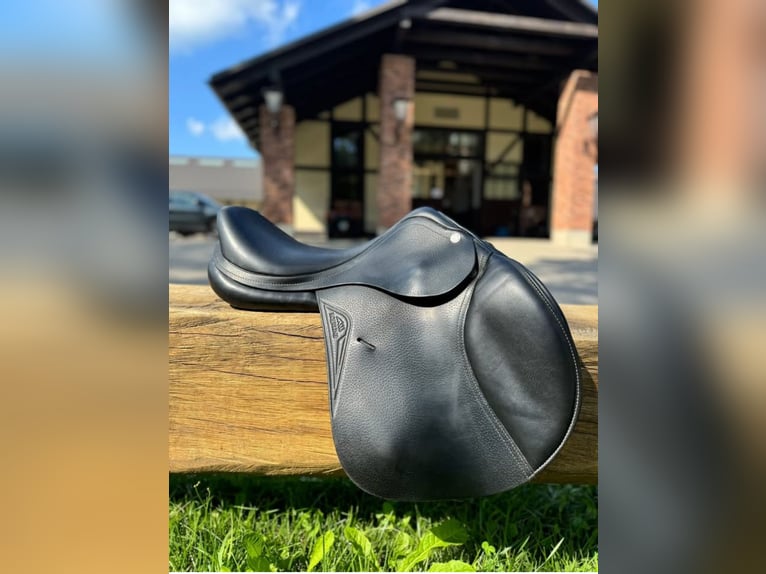 Equiline saddle for sale  Equiline saddle for sale