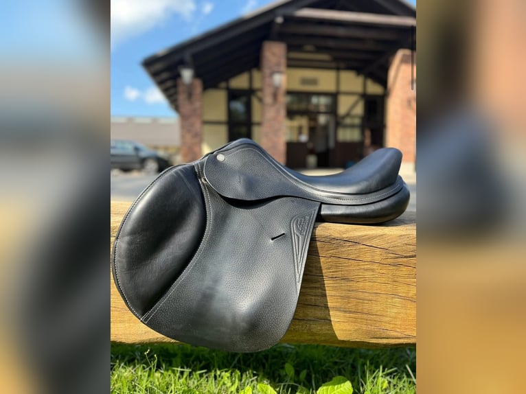 Equiline saddle for sale  Equiline saddle for sale