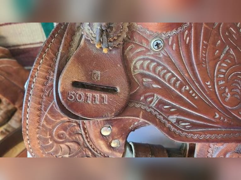 Sears 50111 Western Saddle w/ Blankets, Cinches, Bits and Boots