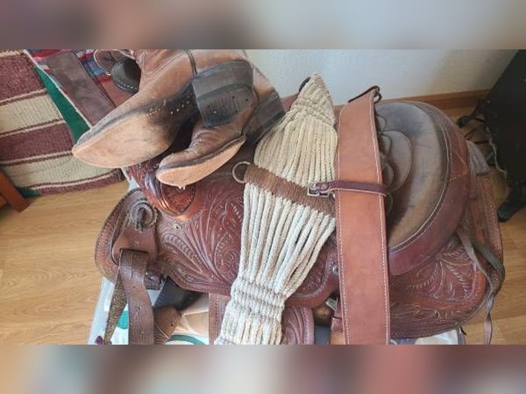 Sears 50111 Western Saddle w/ Blankets, Cinches, Bits and Boots