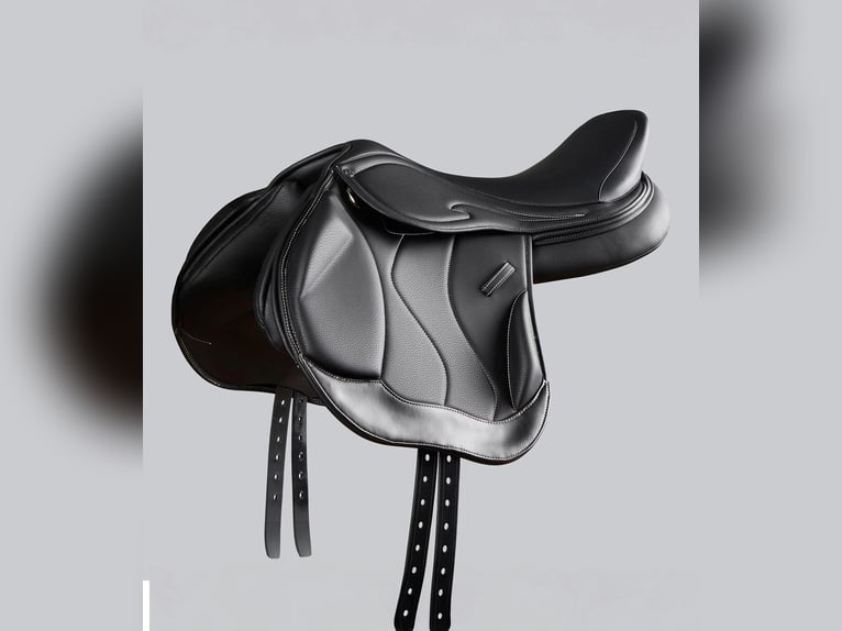 Rouen Synthetic Monoflap Cross Country Saddle Black