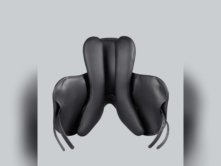 Rouen Synthetic Monoflap Cross Country Saddle Black