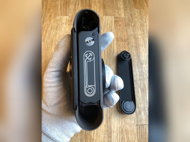 Leica MP Black Paint - 10302 - like NEW!