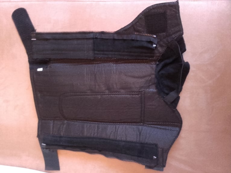 Reitchapsletten schwarz 39/40 Wildleder und blau neu !