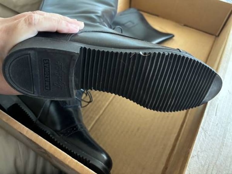 Amazonas field boots like new