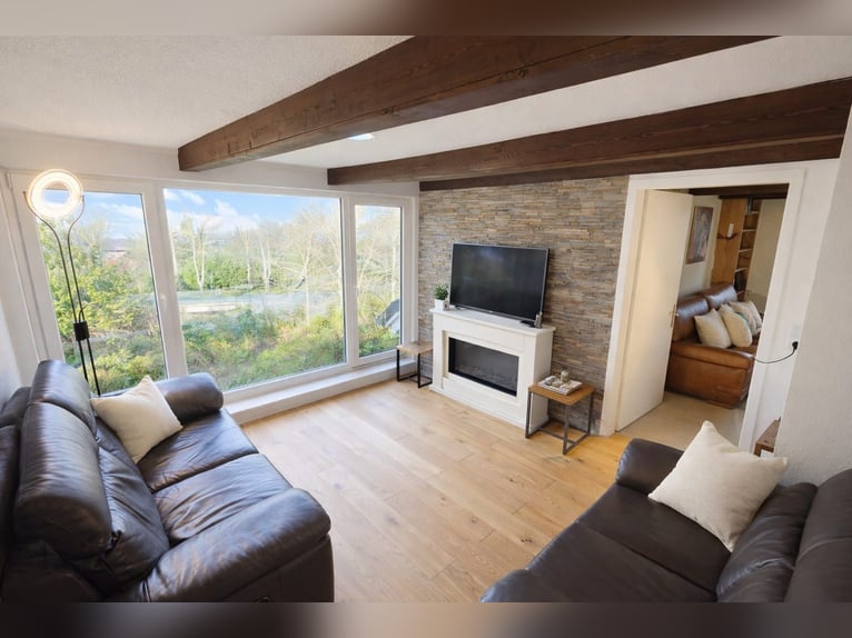 Completely renovated former farm with 3 hectares of private land, riding arena, and indoor riding ha