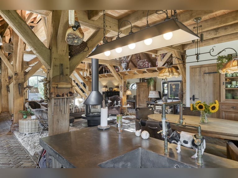 Country estate with equestrian facilities including an indoor riding arena, outdoor riding arena, an