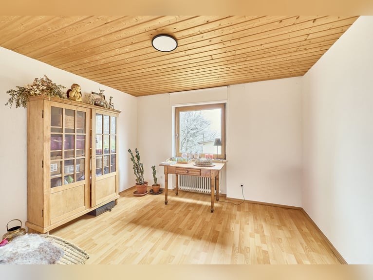 Equestrian facility for sale in Saarland near St. Wendel, located in a picturesque, secluded setting