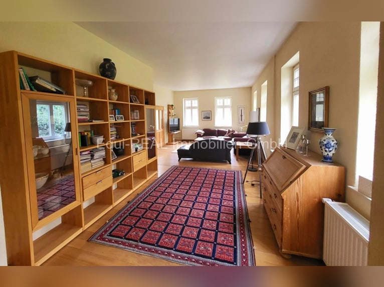 Equestrian facility in a picturesque location