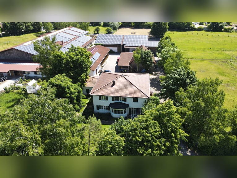 Equestrian Facility West of Munich V13137