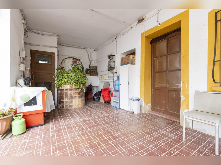 Equestrian property with a chalet for sale near Valencia