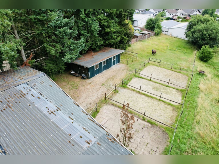 Exclusive estate with a premium riding facility in a idyllic location