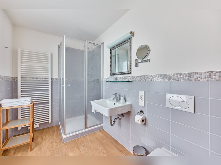 Historic watermill castle with well-maintained equestrian facilities in Rheinhessen!