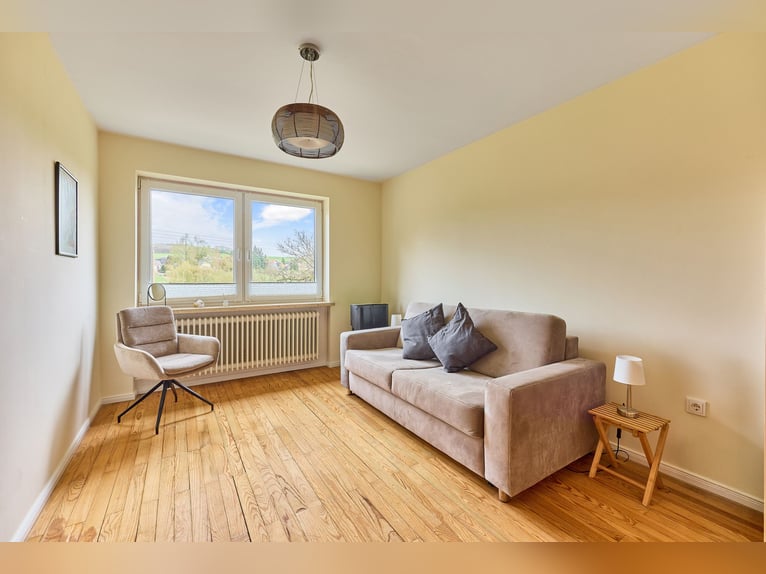 Horse property for sale in Saarland – A stud farm set in picturesque surroundings with a modern ridi