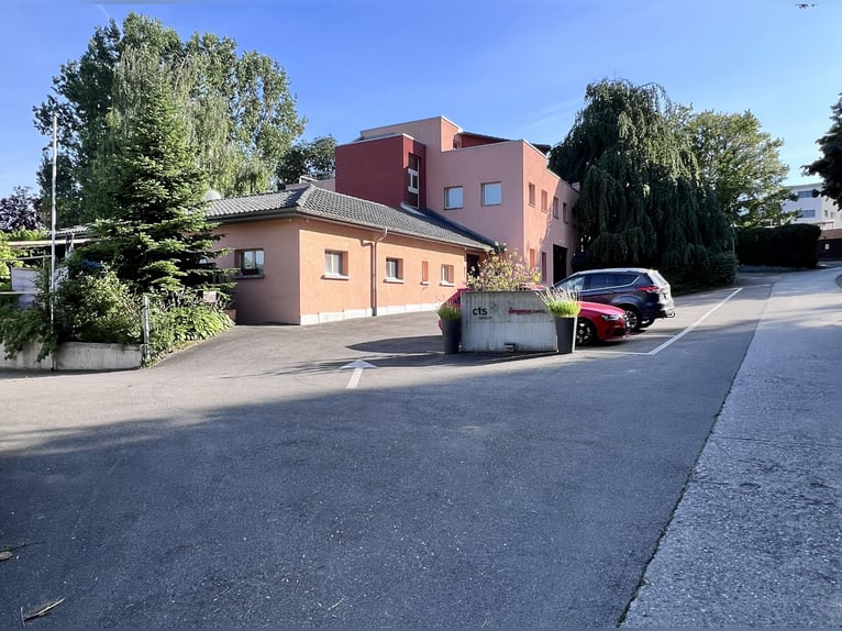 Idyllische Pferdesportanlage zu vermieten