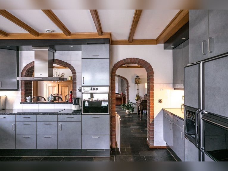 Komplette Reitanlage mit Landhaus nähe Deutsche Grenze in NL.