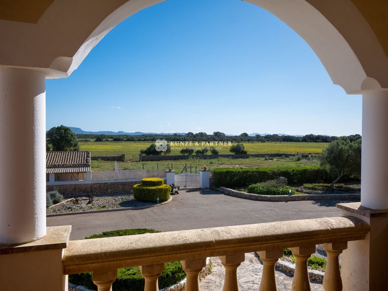 Mallorca: Landhotel 37 Hektar Land, alte Stallungen und Möglichkeit zur Pferdehaltung