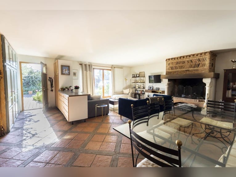 Rare opportunity in Île-de-France
