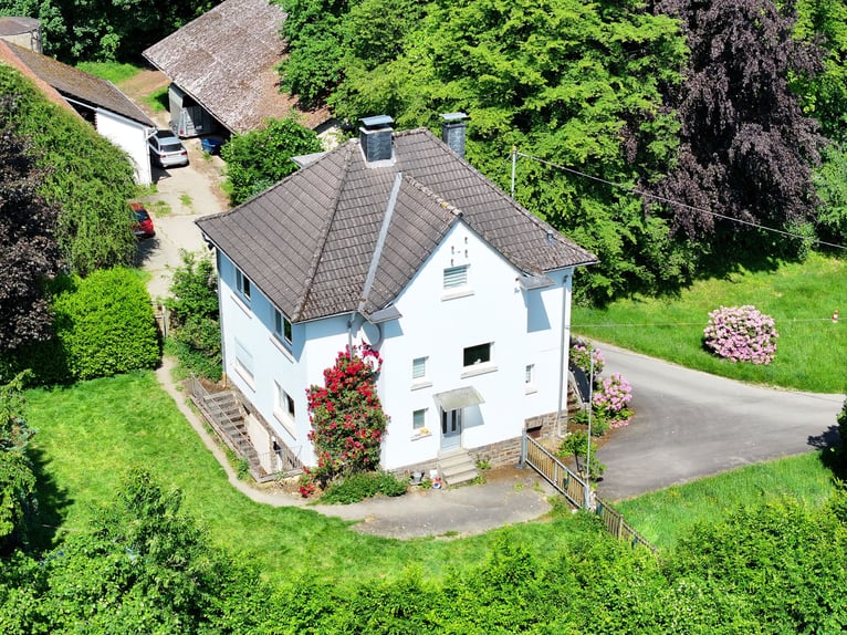 Spacious estate located on the outskirts of the village