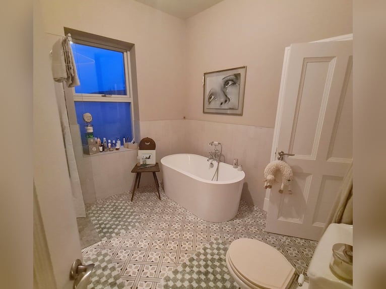 Traumhafter Bungalow mit Stall für Pferdeliebhaber