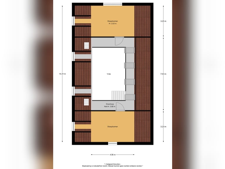 Woonboerderij met paardenaccommodatie incl. binnenrijbaan, buitenrijbaan en 11 luxe paardenstallen