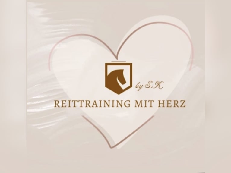 Mobile riding lessons and lungeing services in Bochum and the surrounding area