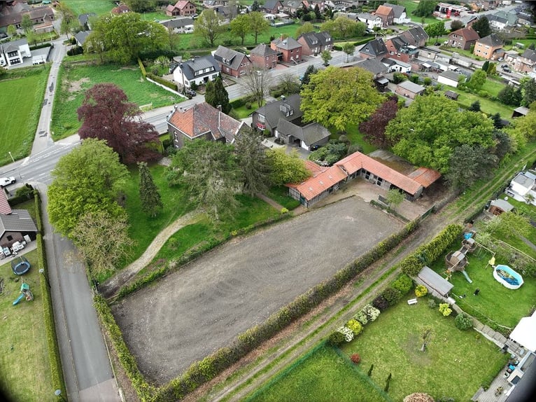 Traumhaftes Denkmalobjekt/Einfamilienhaus mit Reitsportanlage