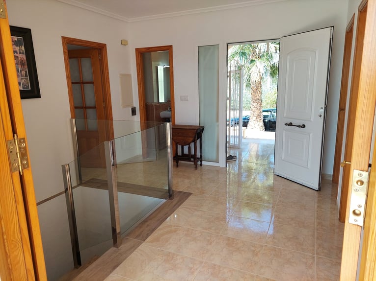 Villa mit Reitgelände und Pferdelizenz (REGA) auf über 10000m² Costa Blanca/Alicante/03158 Catral