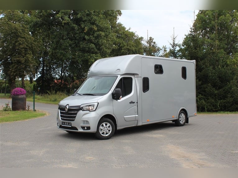 Pferdetransporter DT 5 Sitzplätze 3 Schlafplätze Neufahrzeug Horsevan Horsetruck Camion Truck