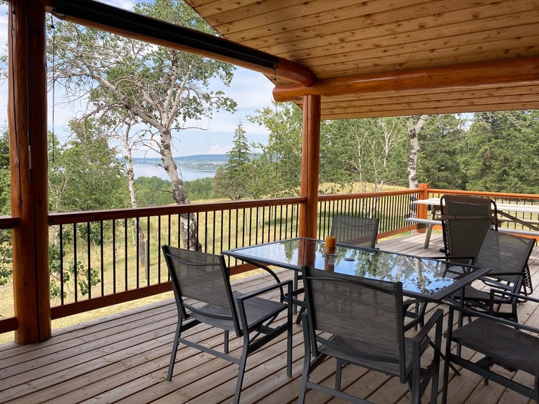 32 ha Hilltop-Ranch. Familien- u. Pferde-Paradies in grandioser Lage. Kanada- British Columbia.