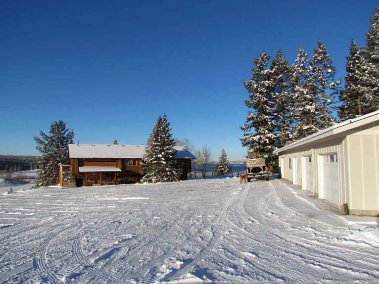 32 ha Hilltop-Ranch. Familien- u. Pferde-Paradies in grandioser Lage. Kanada- British Columbia.