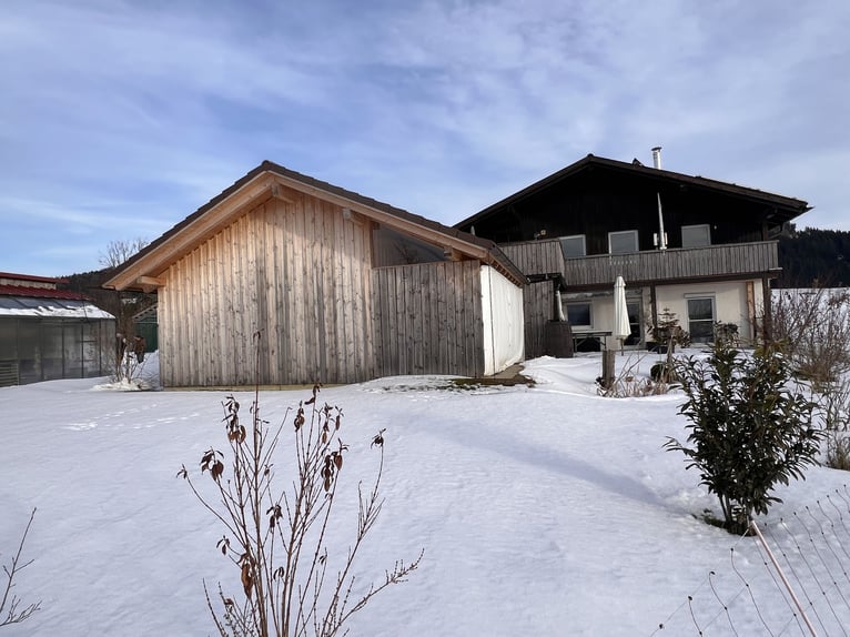 Exklusive Reitsportanlage mit Wohn- und Renditepotenzial im Allgäu